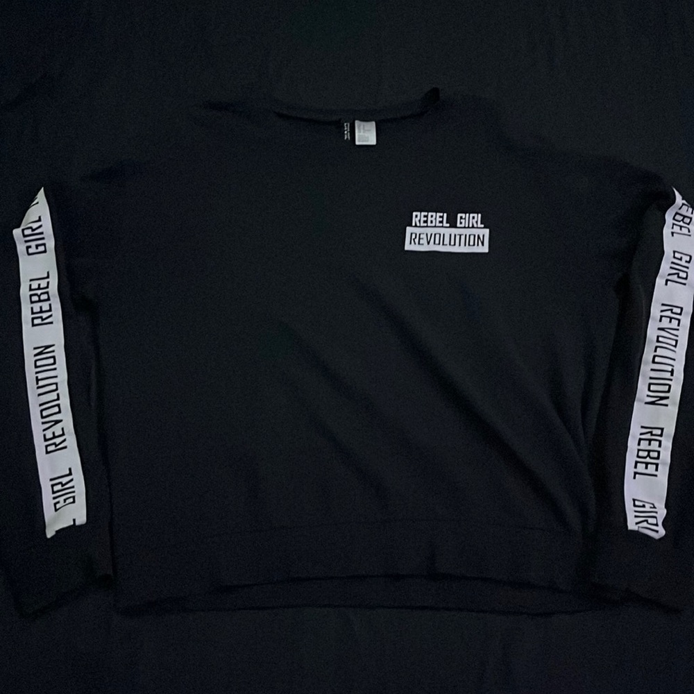 long sleeve t-shirt